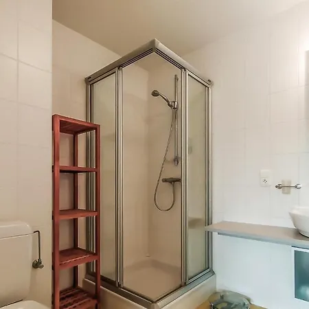 Apartment In With Kitchen *